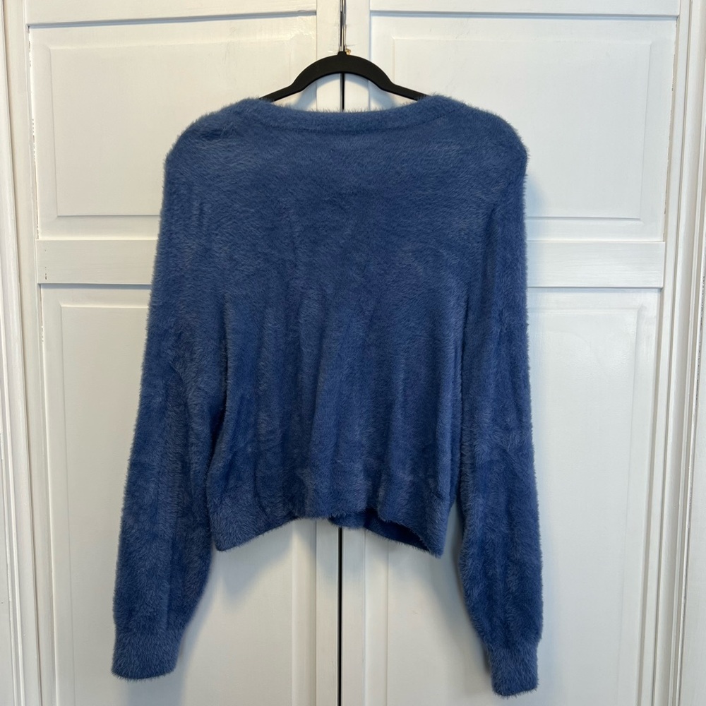 Aerie Fuzzy Cropped Cardigan Sweater Size Women’s Large Color Blue - Picture 5 of 10